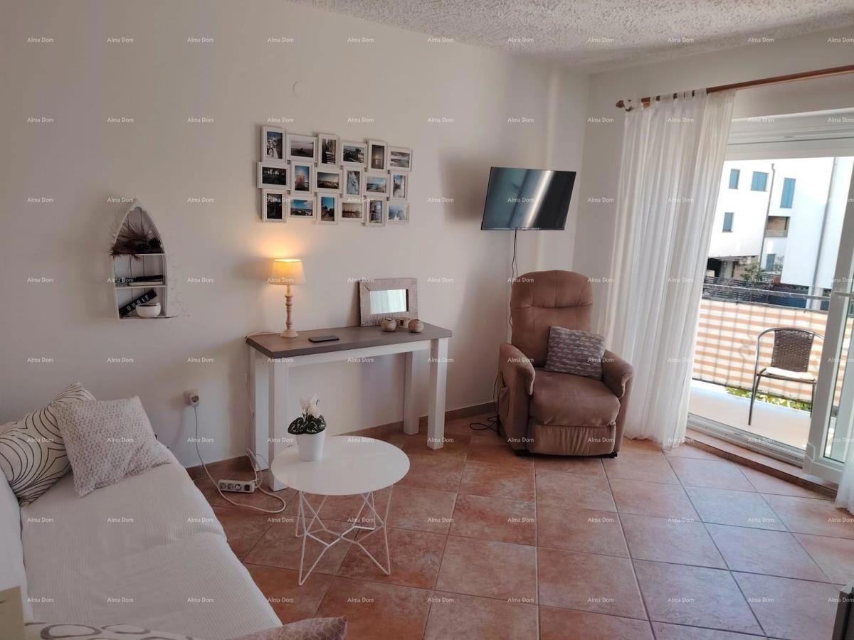 Medulin, Burle, appartamento a 50 m dal mare con vista!