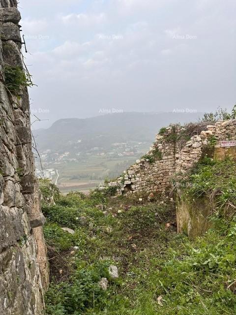 KAŠTEL – Terreno edificabile di 1.500 m² con vista panoramica