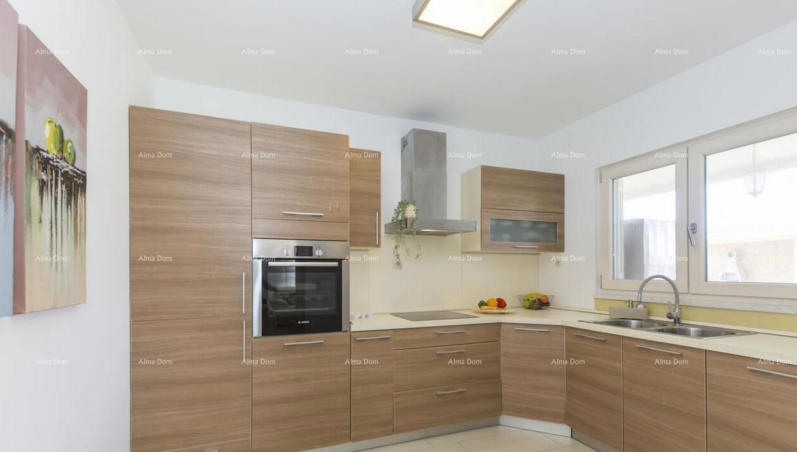 Labin – Appartamento ristrutturato con piscina