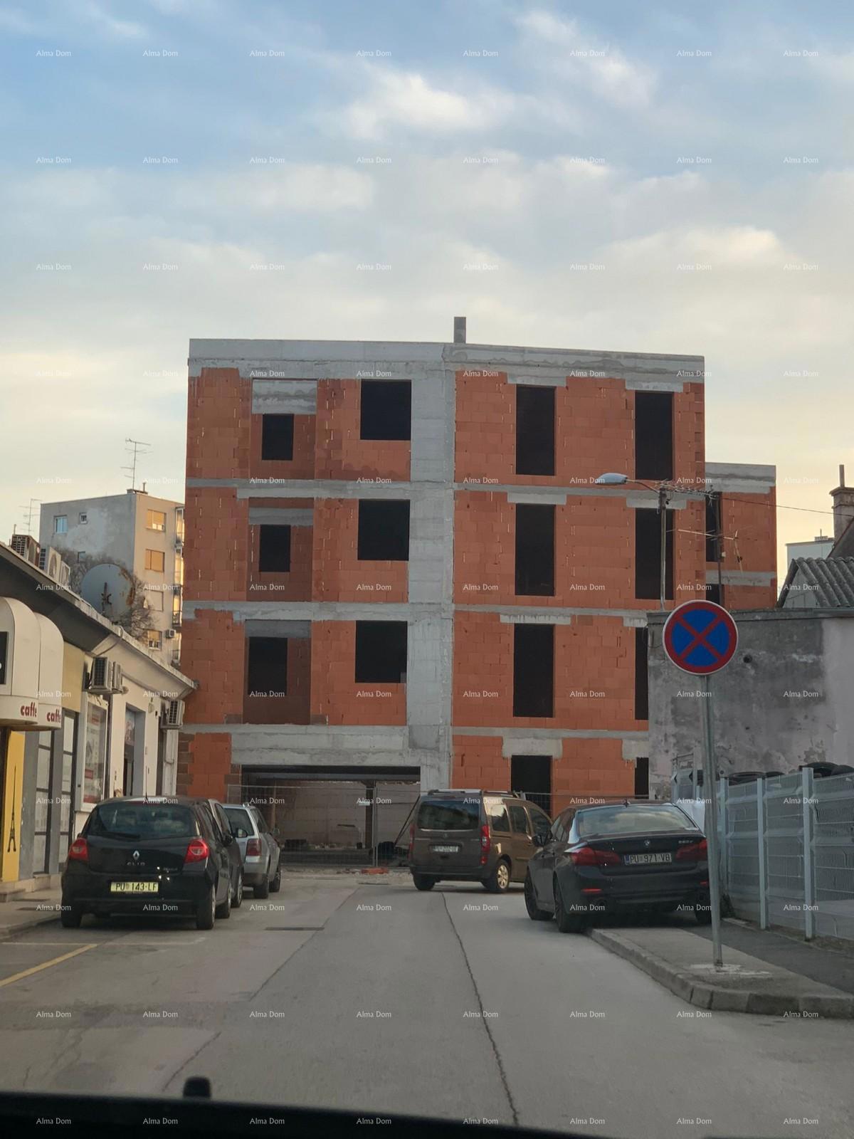 Pola, Punta  Šijana! È iniziata la costruzione di un nuovo edificio residenziale vicino alla scuola elementare! S-C