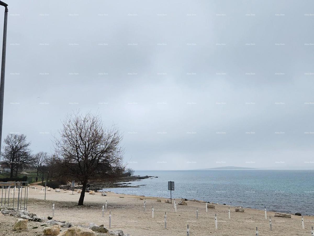 Casa  in vendita a Medulin, a 150 metri dalla spiaggia.Pošesi.