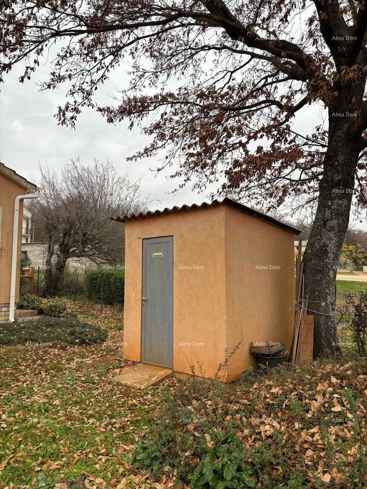 Casa a un piano in vendita, vicino a Loborika