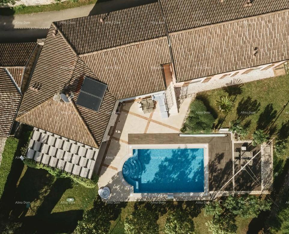 Lussuosa villa in pietra istriana con piscina in stile toscano, Rovigno!