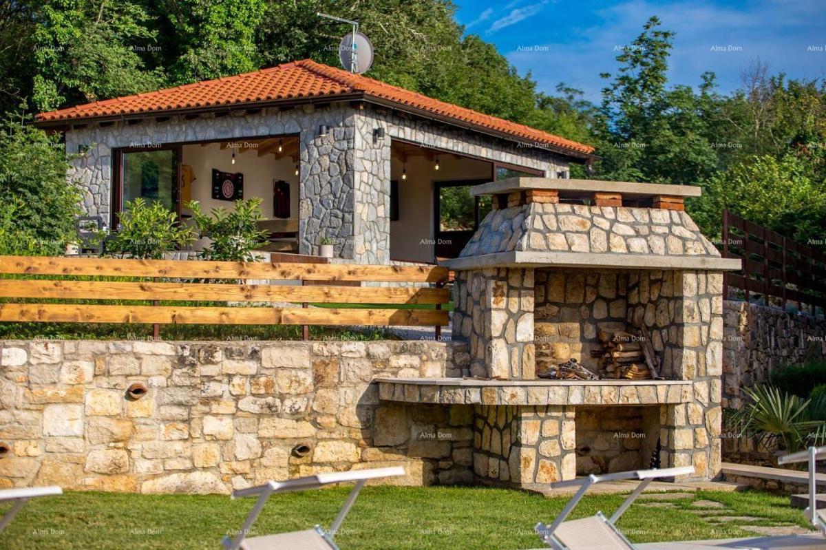 Splendida Villa in Pietra con Piscina nel Cuore dell'Istria.