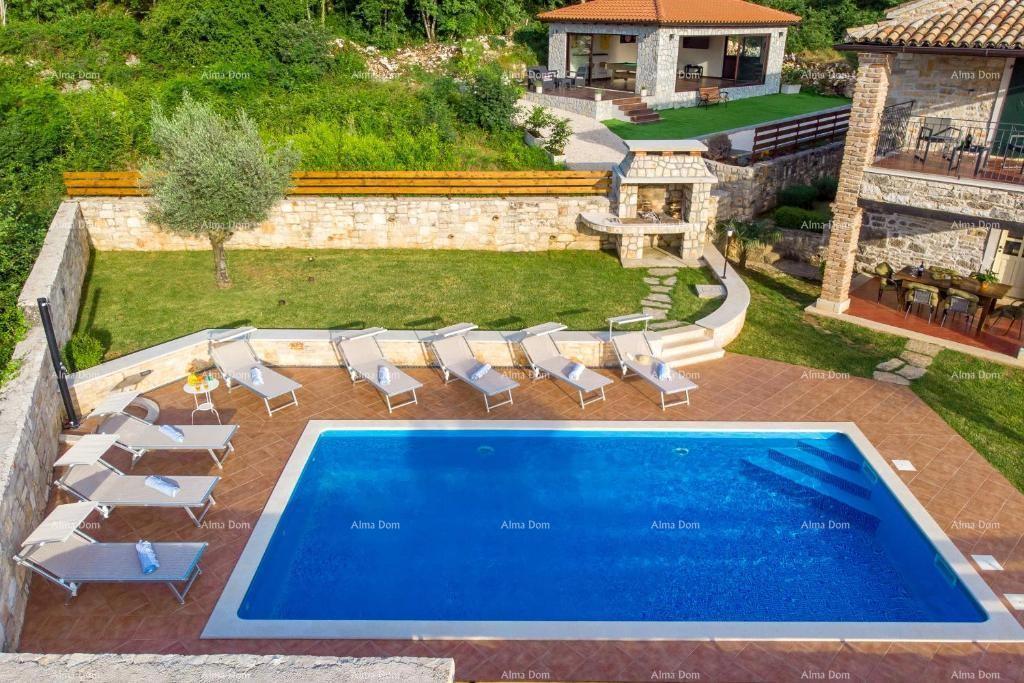 Splendida Villa in Pietra con Piscina nel Cuore dell'Istria.