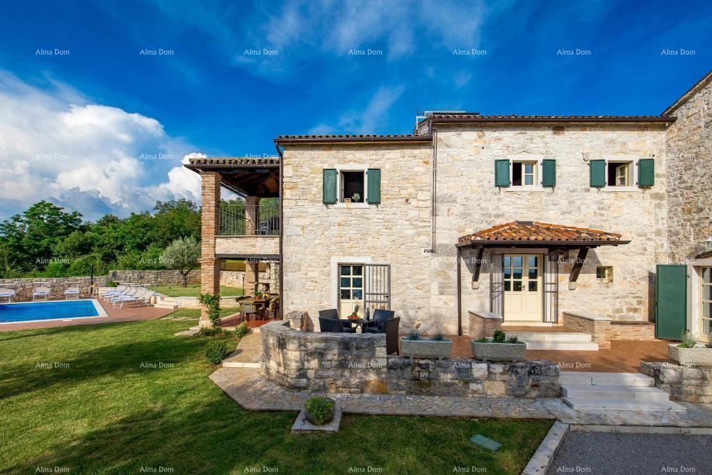 Splendida Villa in Pietra con Piscina nel Cuore dell'Istria.