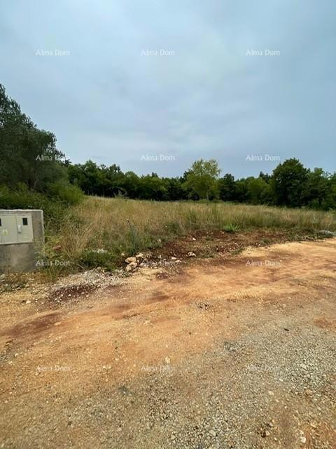 Terreno edificabile attraente a Krnica - ideale per la tua nuova casa o progetto d'investimento.