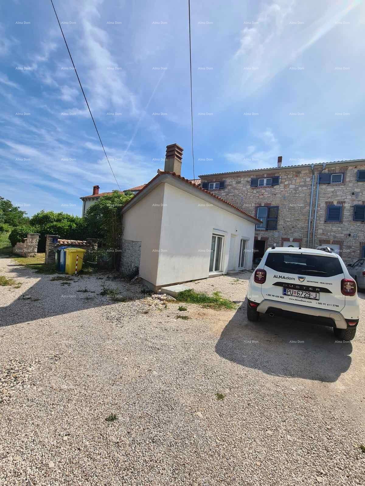 Ristrutturata casa in pietra con piscina – tranquillo villaggio vicino a Svetvinčenat