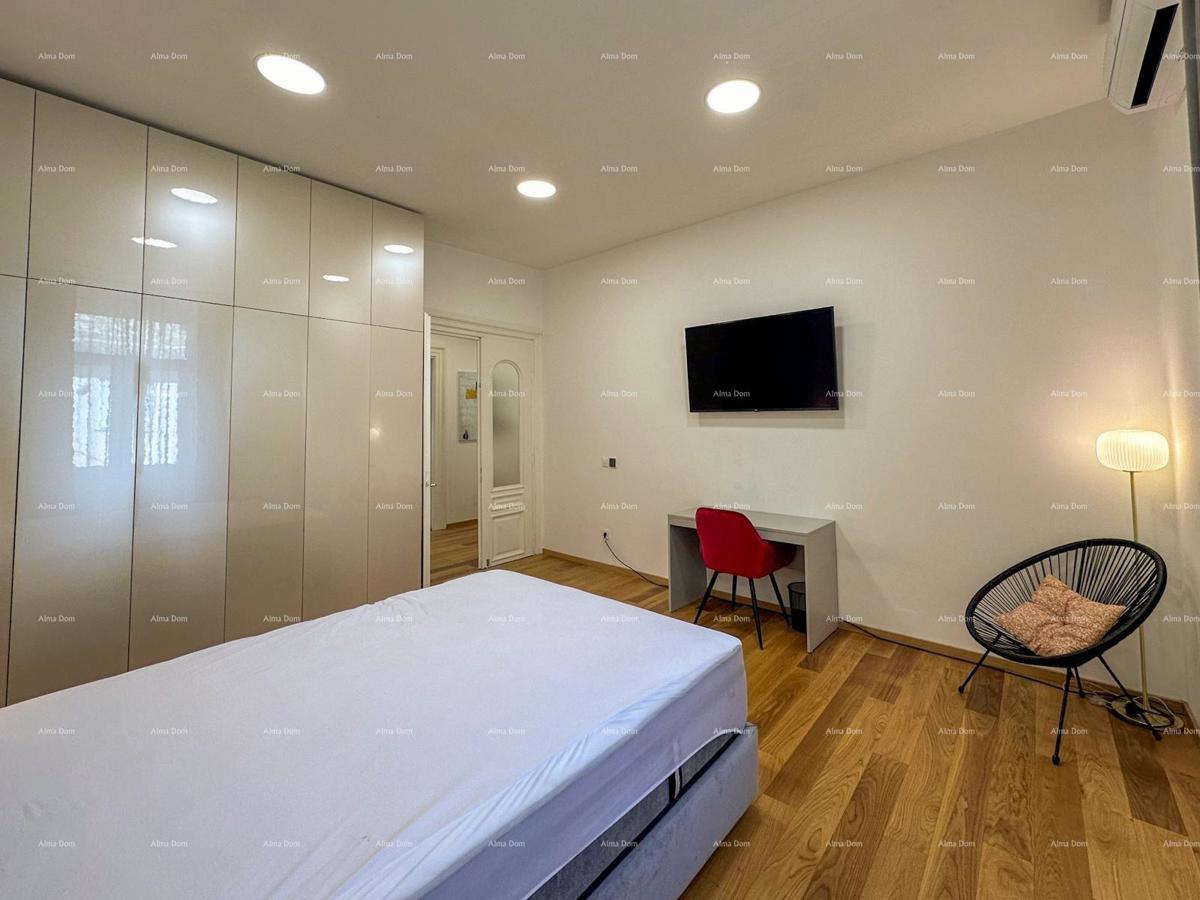 Bellissimo appartamento ristrutturato in pieno centro, sul mercato cittadino