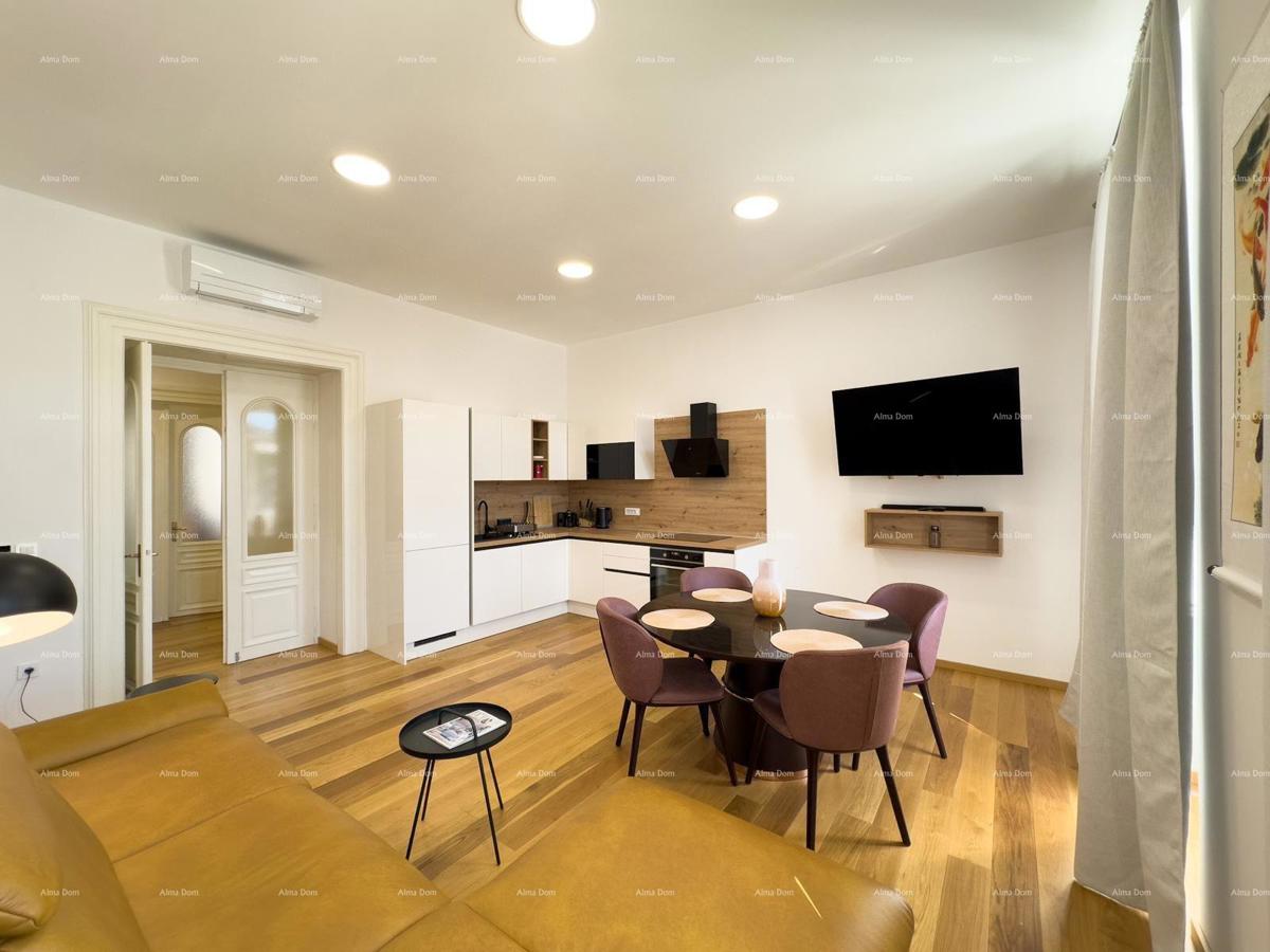 Bellissimo appartamento ristrutturato in pieno centro, sul mercato cittadino