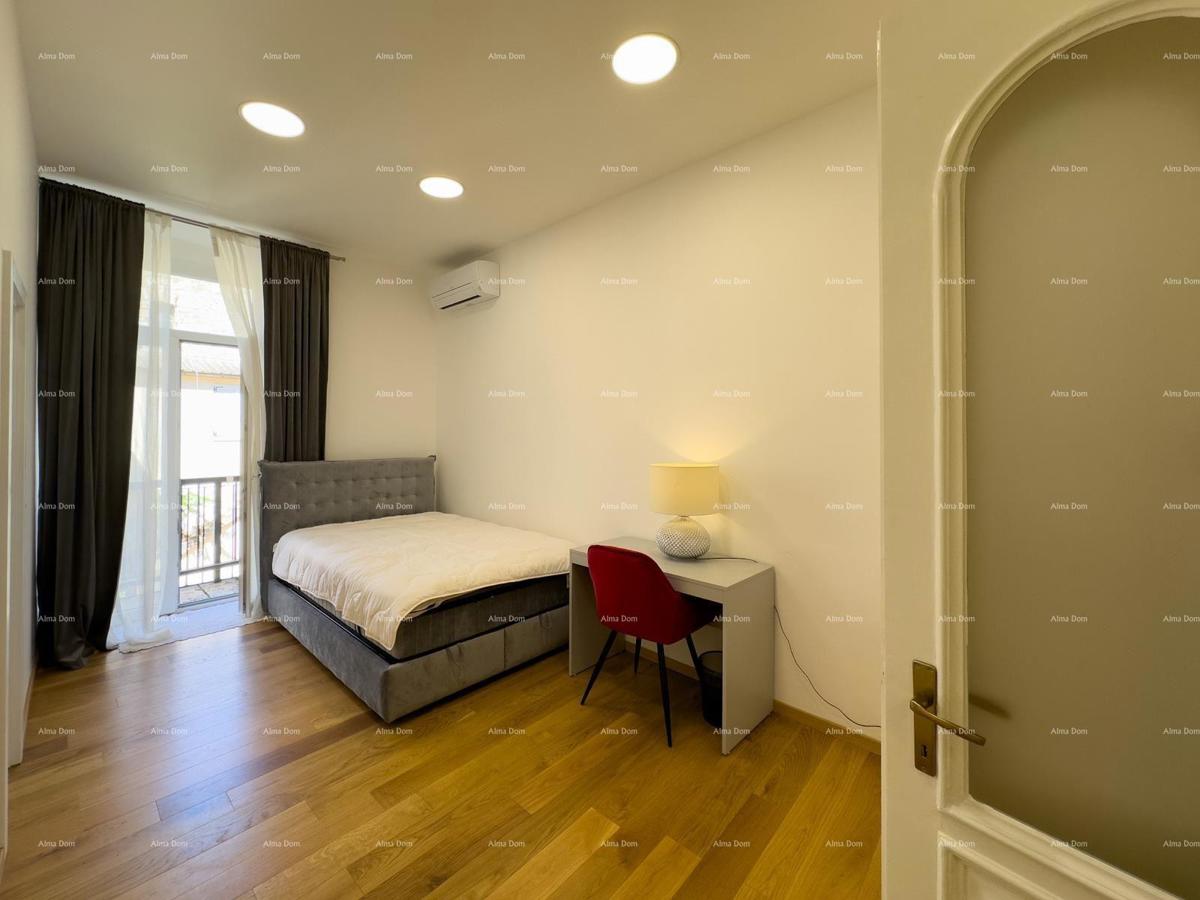 Bellissimo appartamento ristrutturato in pieno centro, sul mercato cittadino