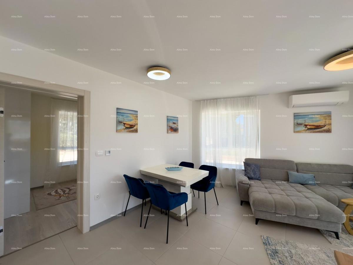 Stiamo vendendo un nuovo appartamento con un ampio giardino a Medolino!