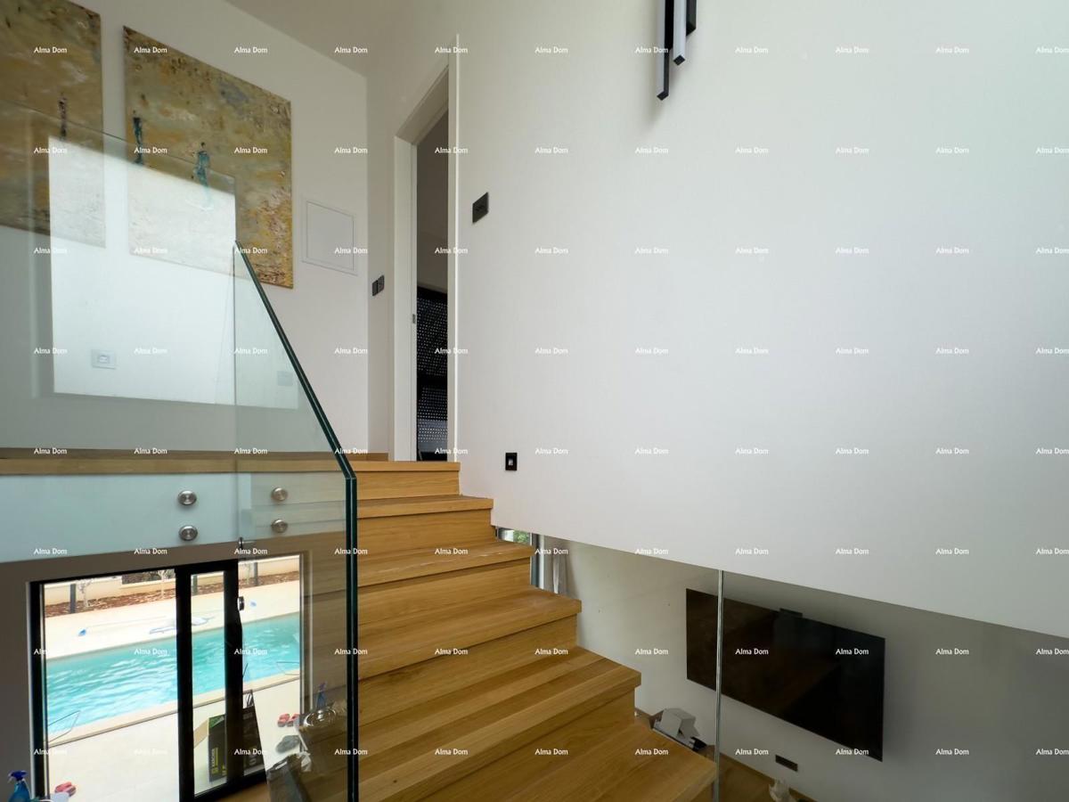 Perfetta casa familiare con piscina a Banjole, vicino alla spiaggia e alla natura