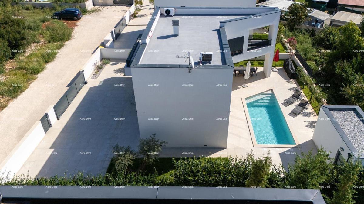 Perfetta casa familiare con piscina a Banjole, vicino alla spiaggia e alla natura