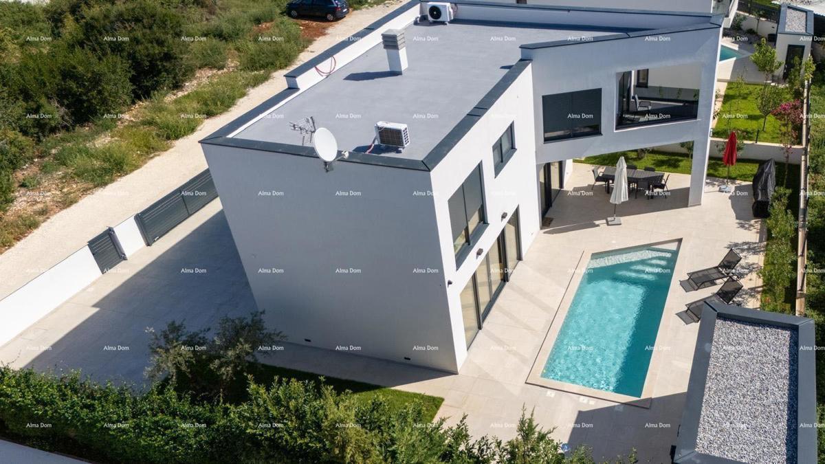 Perfetta casa familiare con piscina a Banjole, vicino alla spiaggia e alla natura