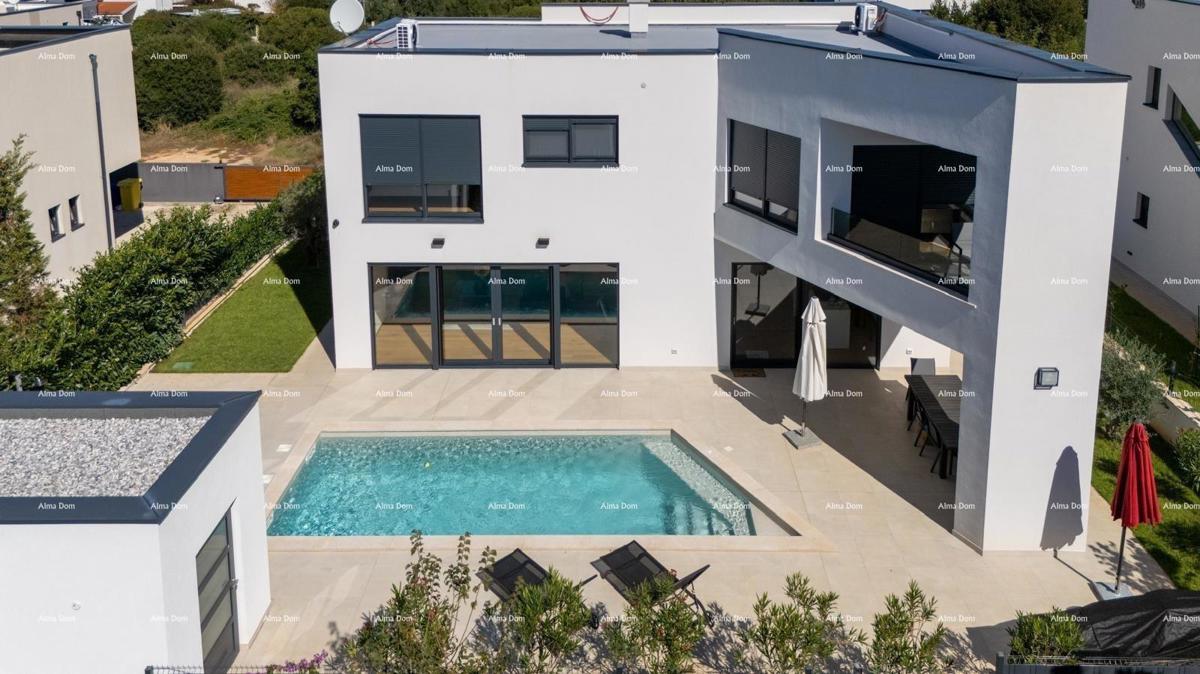 Perfetta casa familiare con piscina a Banjole, vicino alla spiaggia e alla natura