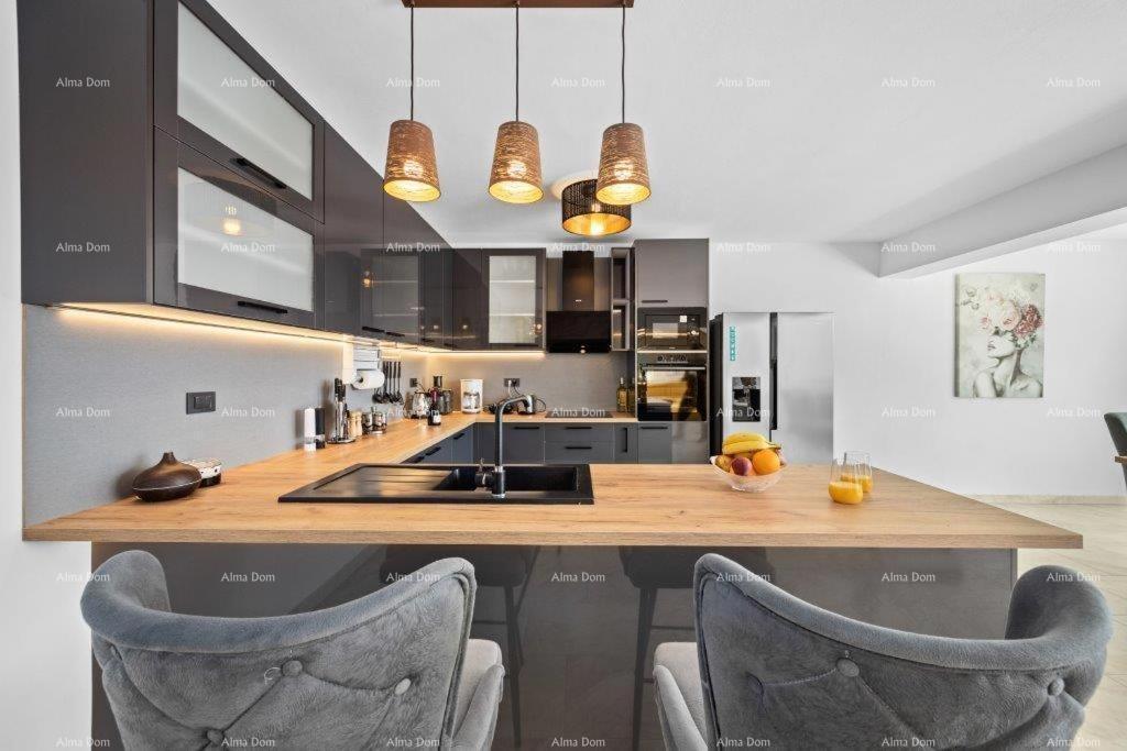 Lussuosa villa con piscina in vendita – Istria, dintorni di Barbana