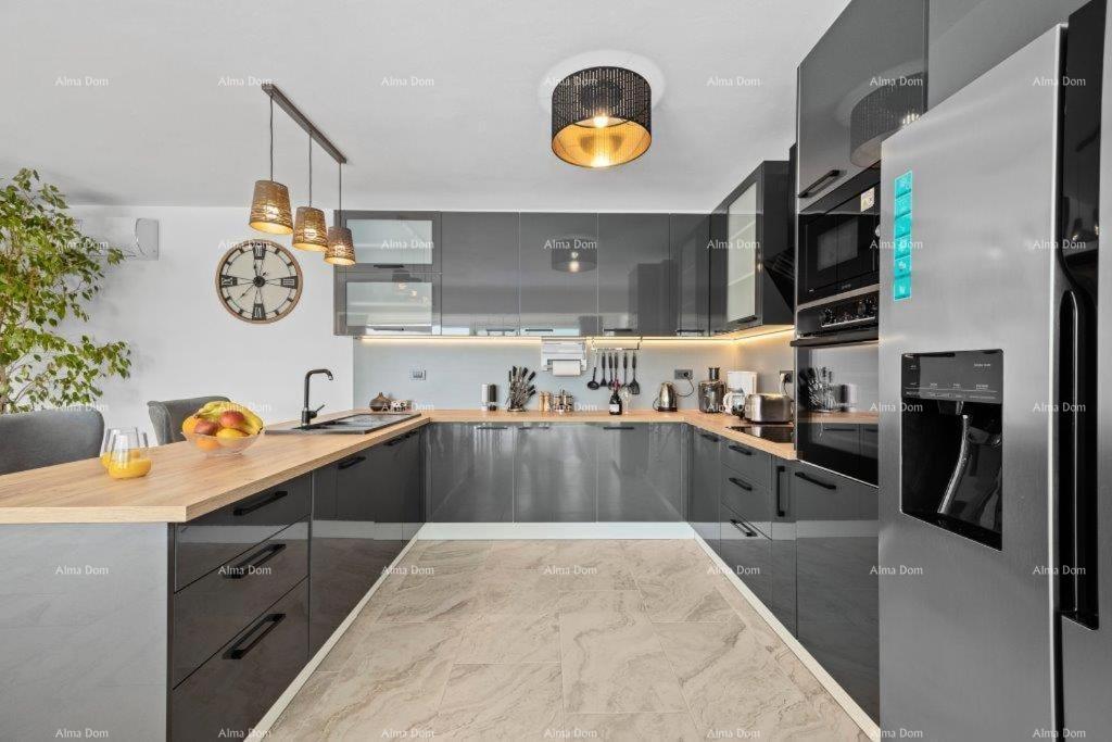 Lussuosa villa con piscina in vendita – Istria, dintorni di Barbana