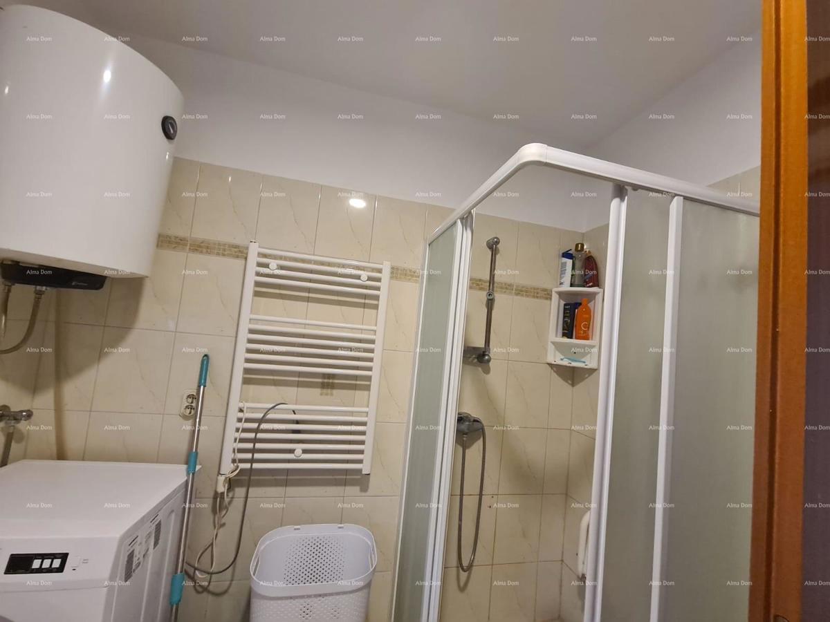 Eccellente opportunità! Vendita di una casa ristrutturata nel centro di Medulin! Vista mare!