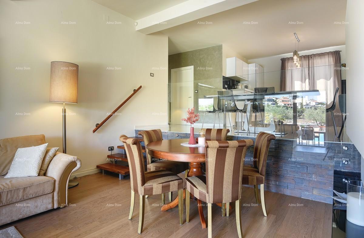 Primo fila al mare e alla spiaggia – casa con piscina e grande giardino, Pješčana Uvala!