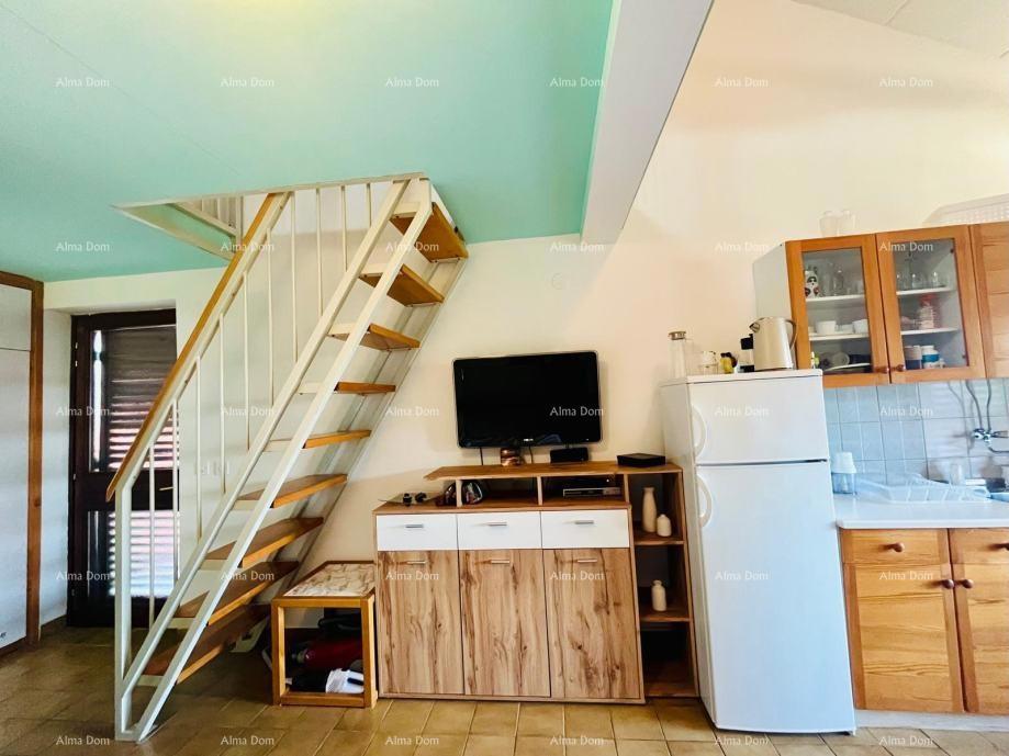 Appartamento con galleria e vista mare – Duga Uvala, 100 m dalla spiaggia