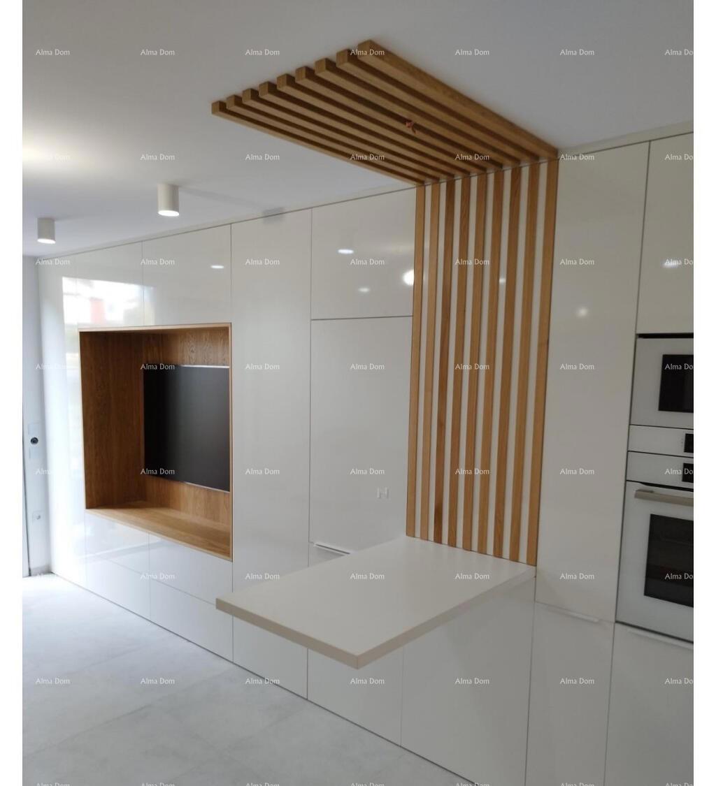 Monolocale recentemente ristrutturato, Cittanova, a 350 m dal mare