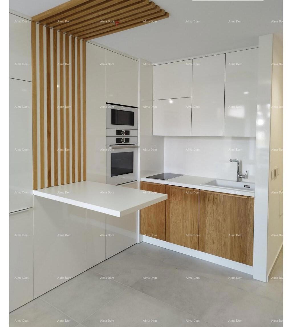 Monolocale recentemente ristrutturato, Cittanova, a 350 m dal mare