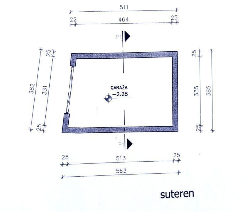 Pula – Casa con due unità abitative, a 50 m dal mare