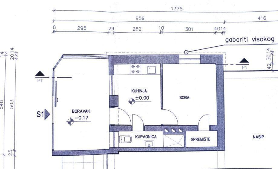 Pula – Casa con due unità abitative, a 50 m dal mare
