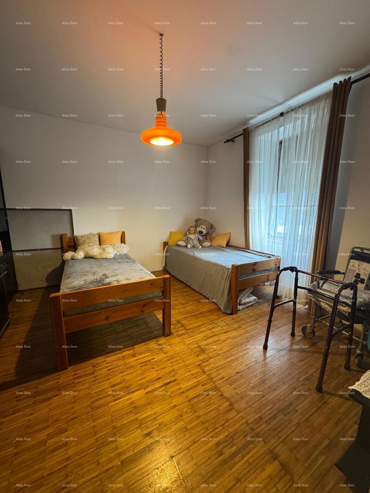 Vendita di una casa in zona centrale con edificio accessorio, Pola!