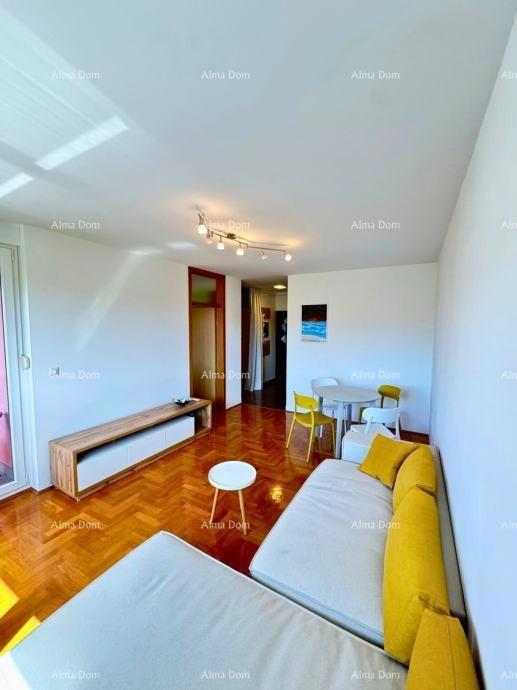 In vendita appartamento con garage – Šijana, Pola