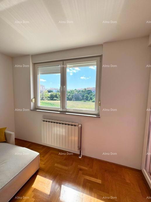 In vendita appartamento con garage – Šijana, Pola