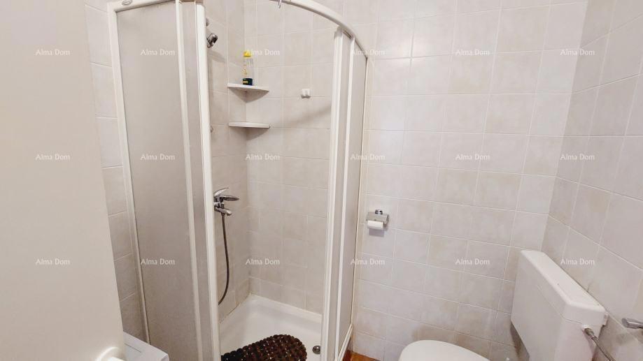 Proprietà esclusiva! Vendita di un appartamento nelle immediate vicinanze del mare e delle spiagge, Štinjan, Pula!