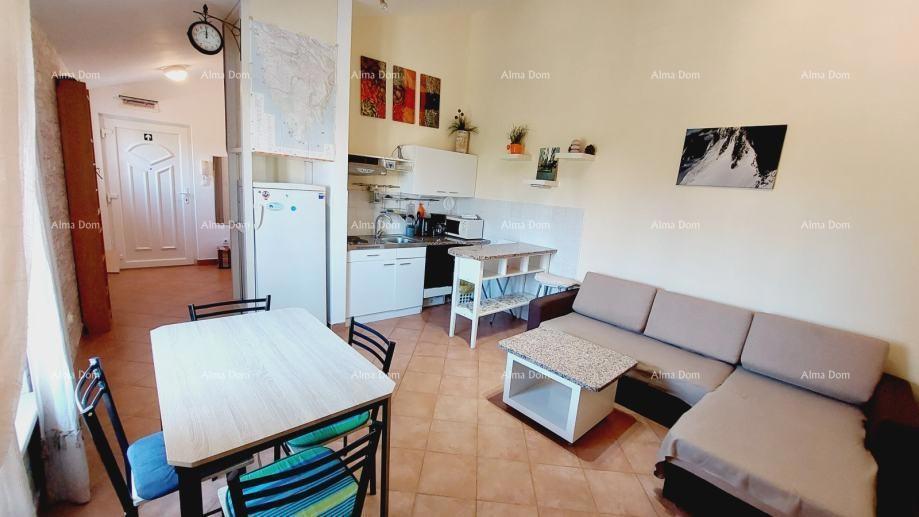 Proprietà esclusiva! Vendita di un appartamento nelle immediate vicinanze del mare e delle spiagge, Štinjan, Pula!