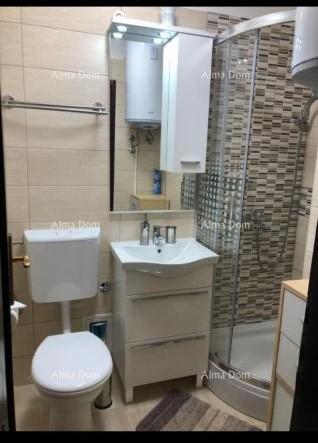 In vendita appartamento ristrutturato nel centro di Červar Porta – 50 m dal mare