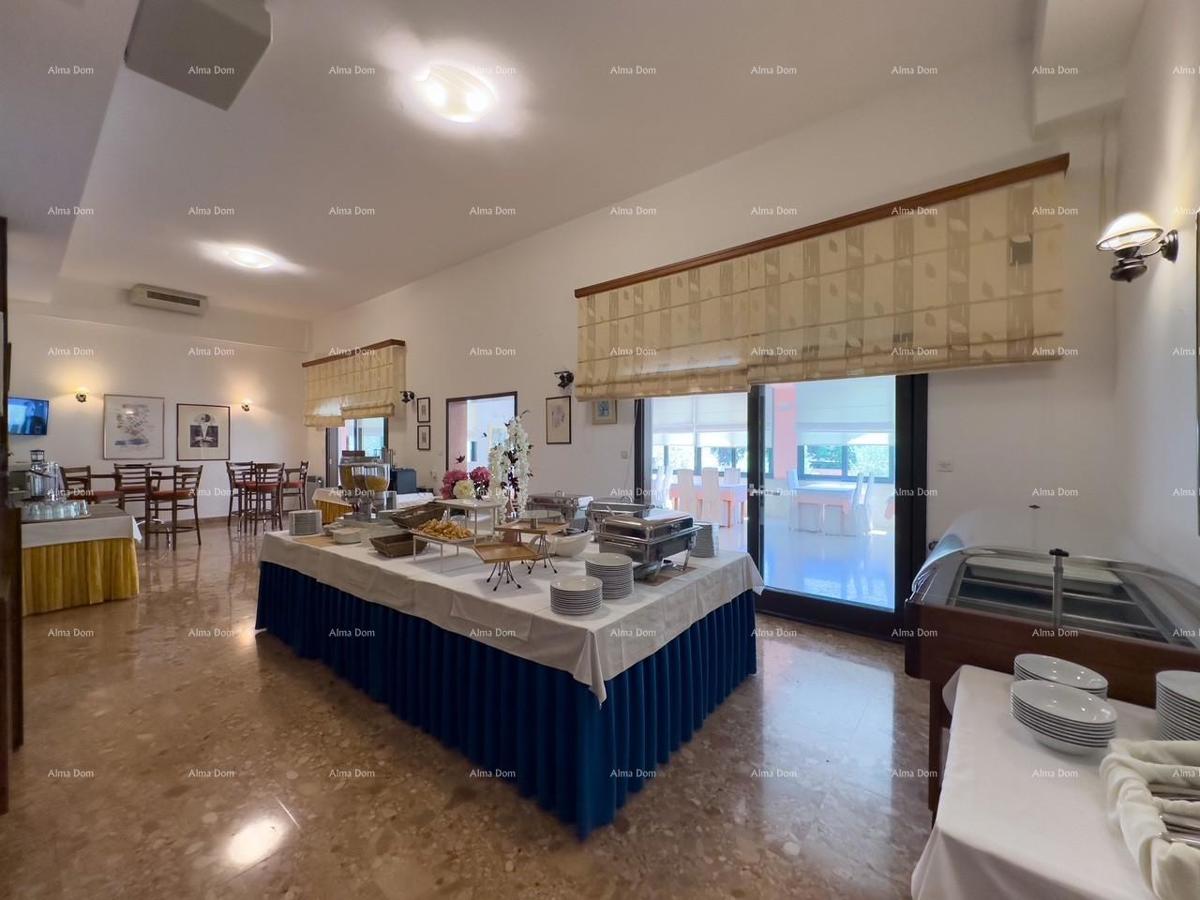 Investimento da sogno: affascinante hotel a Krnica, a 200 m dal mare