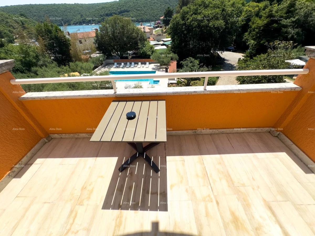 Investimento da sogno: affascinante hotel a Krnica, a 200 m dal mare