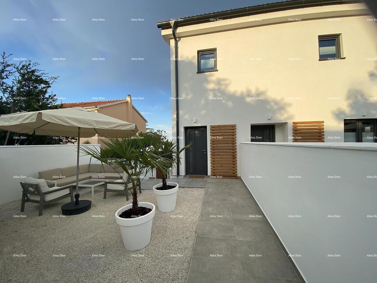 Premantura! Appartamento di lusso con vista mare!