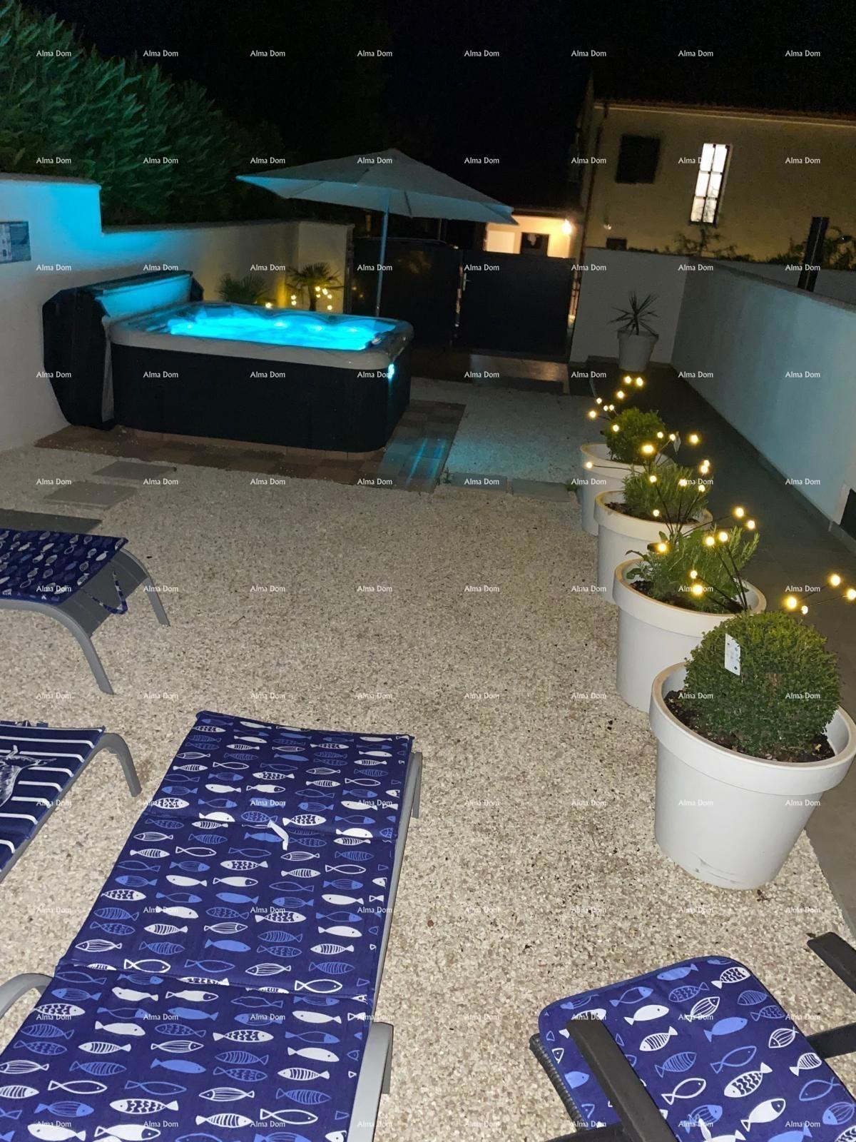 Premantura! Appartamento di lusso con vista mare!