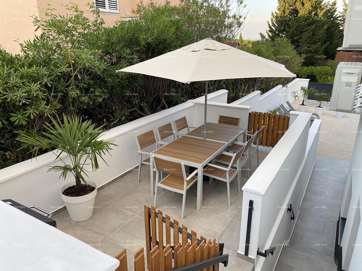 Premantura! Appartamento di lusso con vista mare!