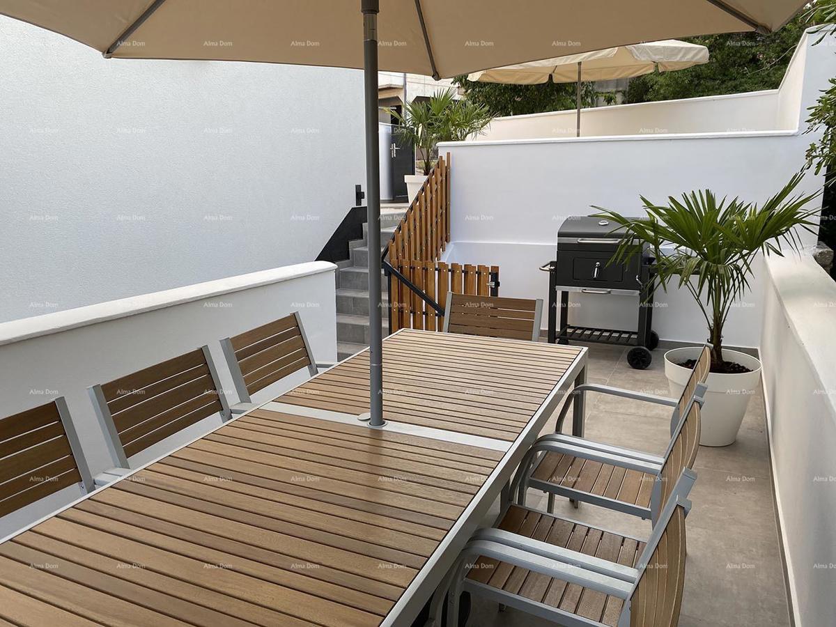 Premantura! Appartamento di lusso con vista mare!