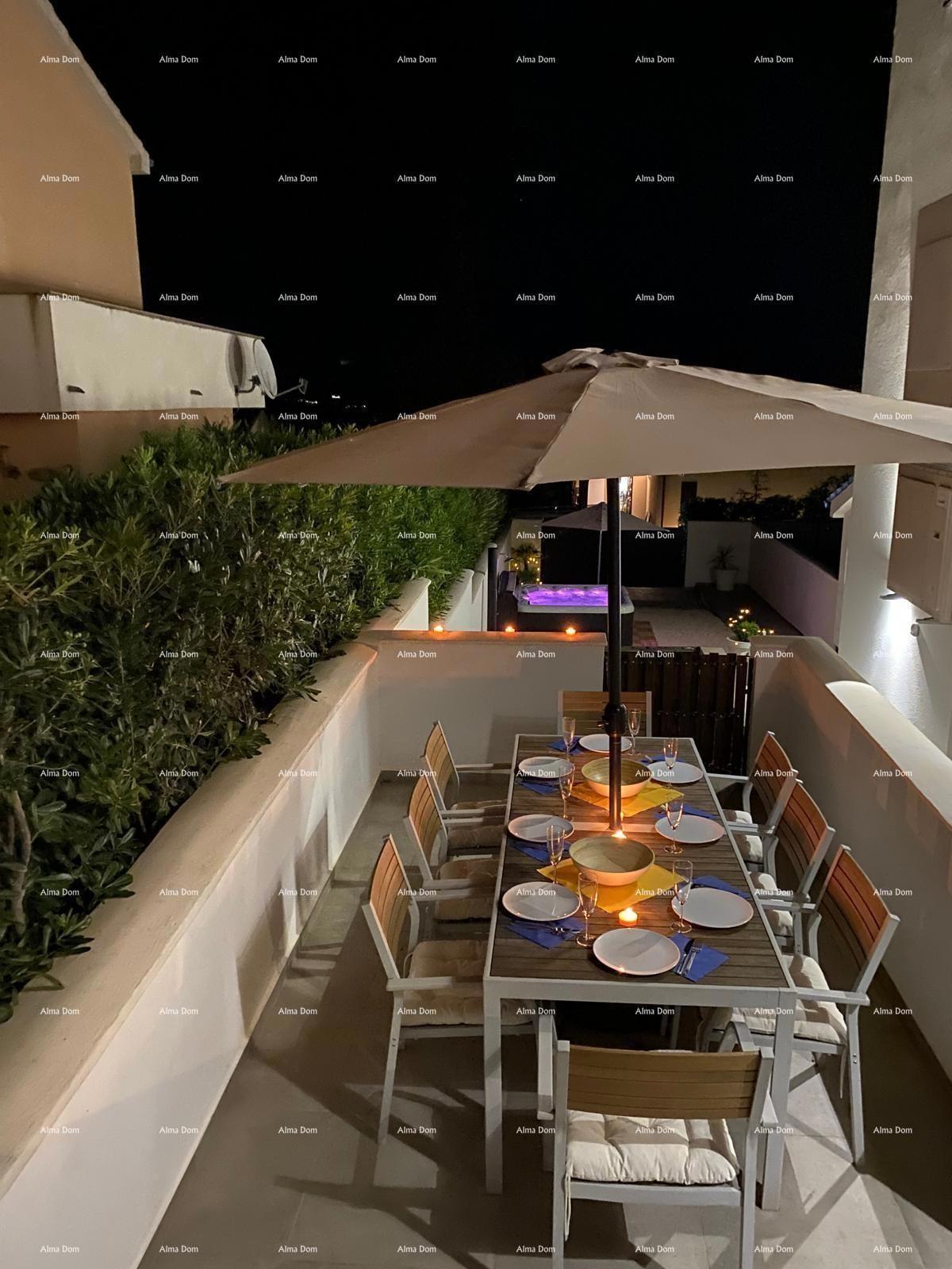 Premantura! Appartamento di lusso con vista mare!