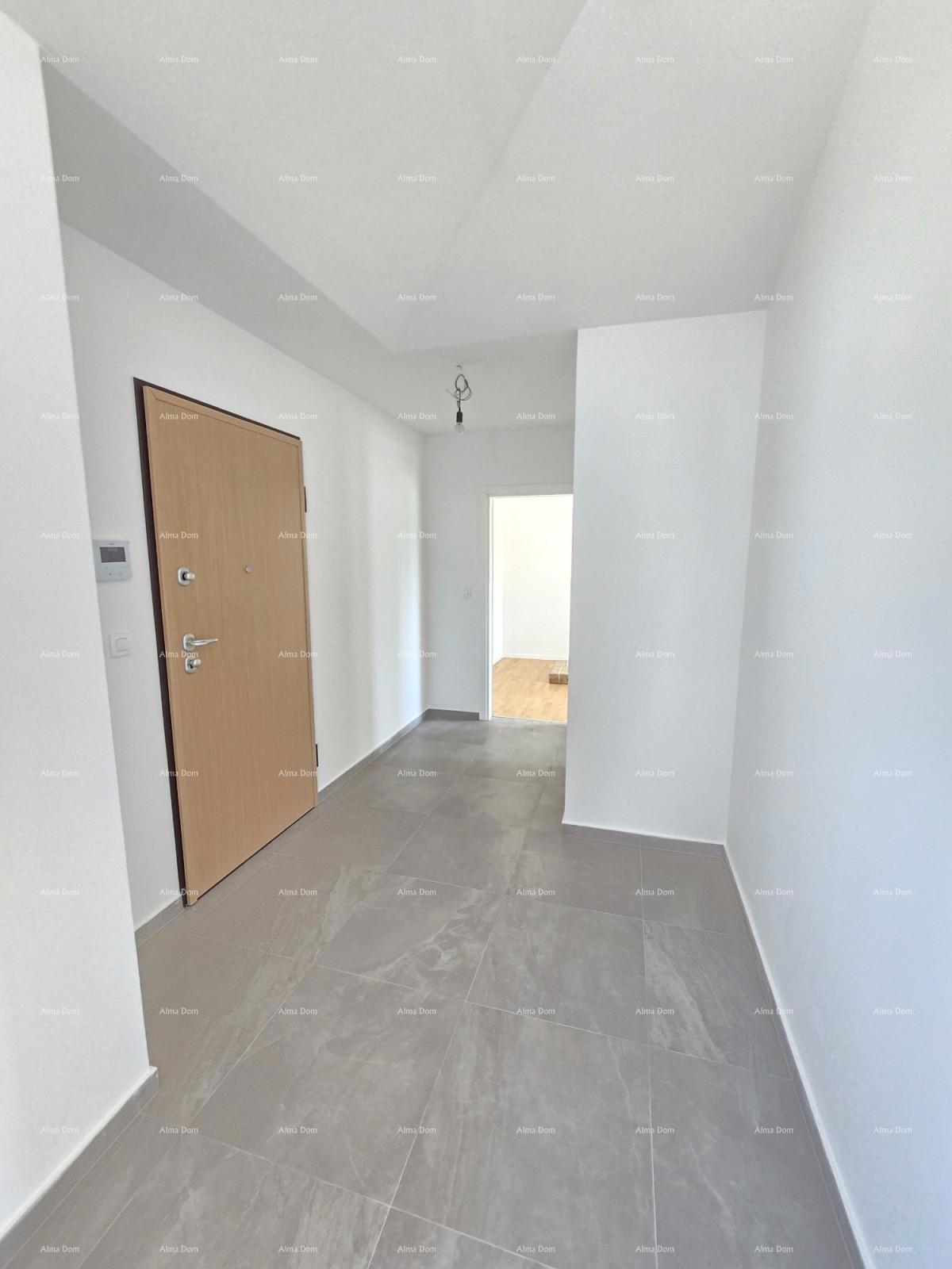 Ampio appartamento a Fažana, vicino al centro e al mare, perfetto per vivere o per una vacanza!