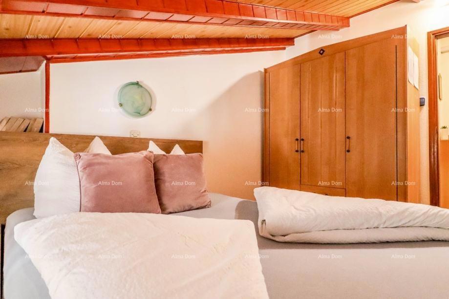 Bell'appartamento a Rovigno – 55 m², su due piani, con vista sulla città vecchia