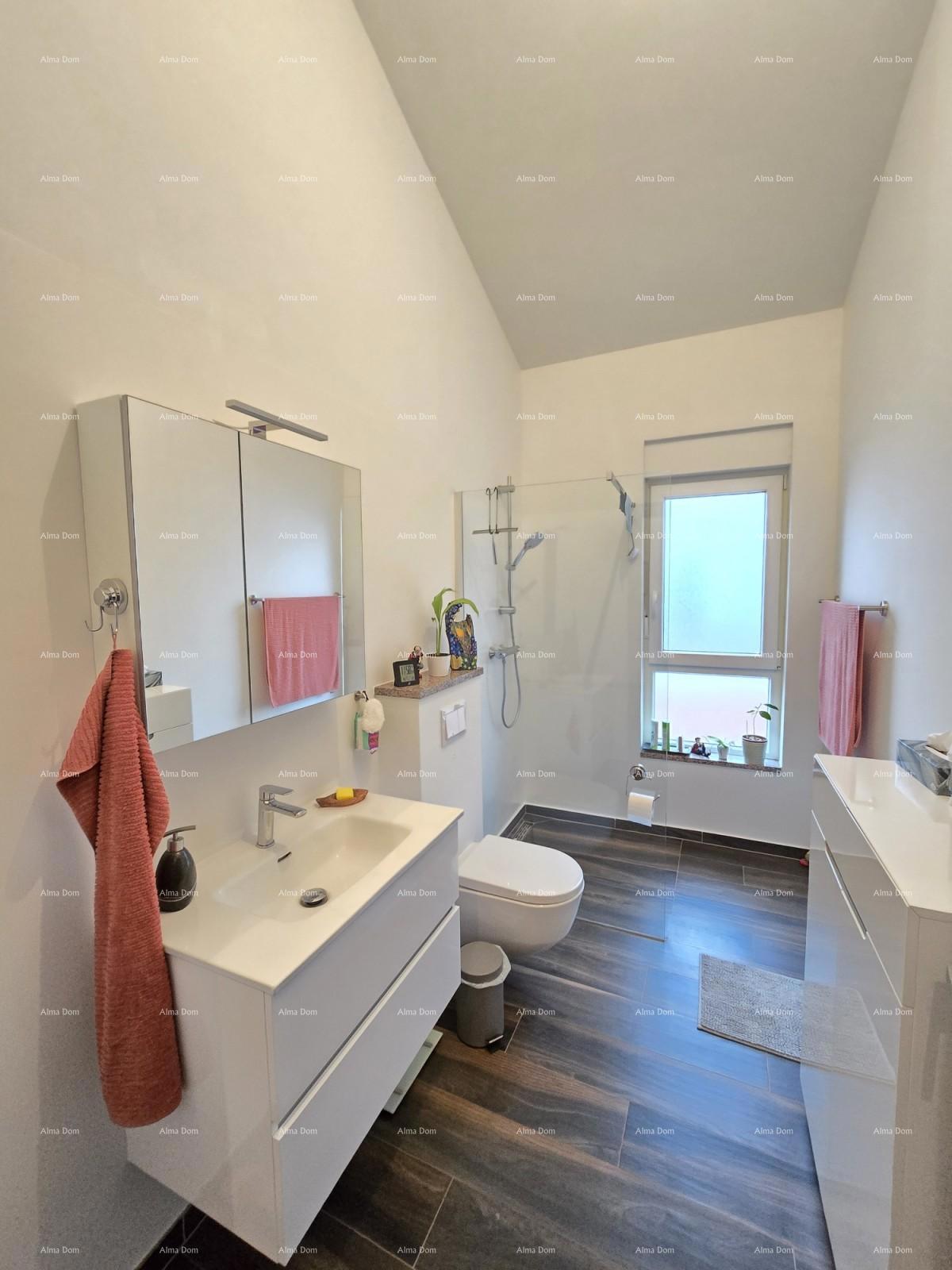 Casa unifamiliare con piscina!