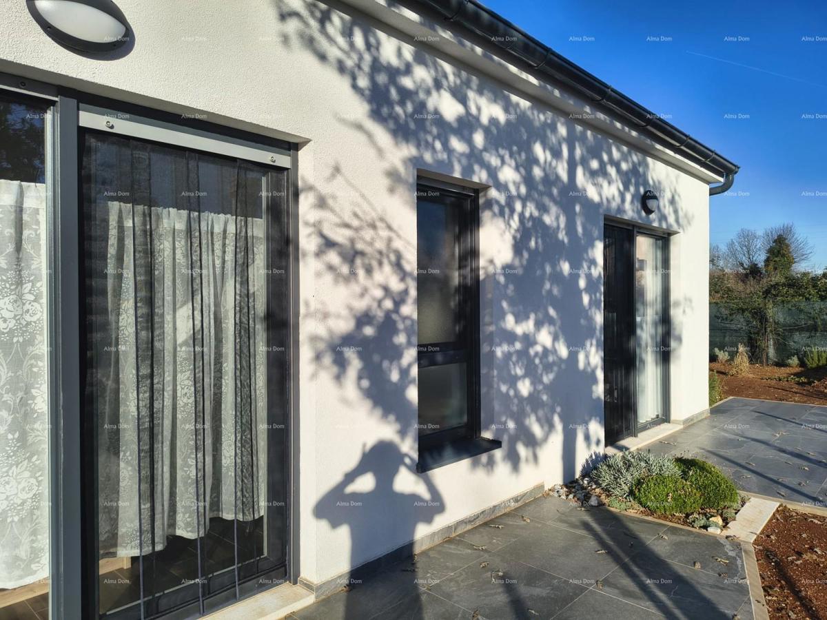 Casa unifamiliare con piscina!