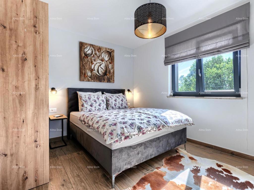 In vendita villa di lusso con piscina in un'oasi verde nei dintorni di Labin