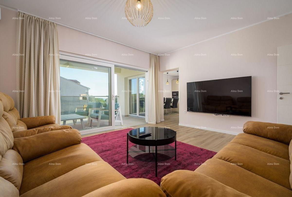 Appartamento in vendita, Parenzo