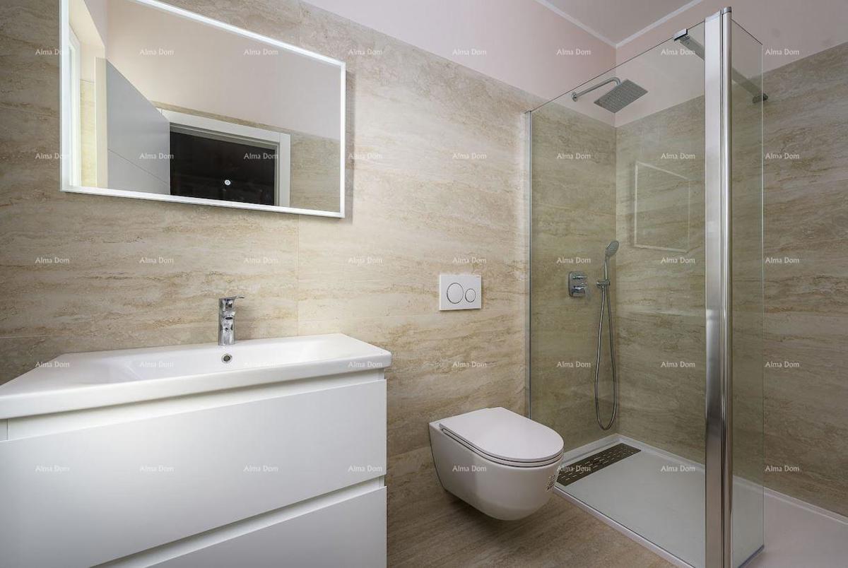 Appartamento in vendita, Parenzo