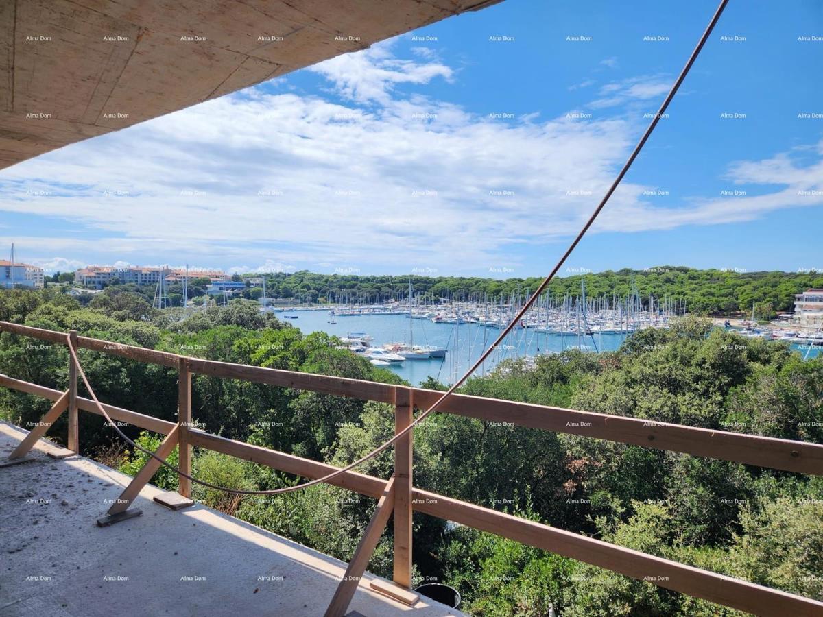 Lussuosi appartamenti con vista su Marina Veruda! C3